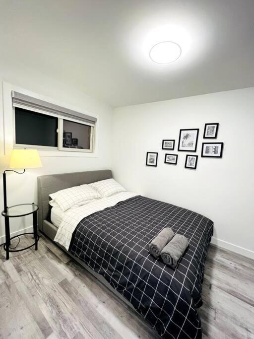 Вилла Walking Distance To St Boniface, Easy Parking Виннипег Экстерьер фото